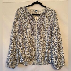 NWT Blue Floral Peasant Blouse